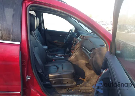 2013 Chevrolet Traverse Ltz z USA, uszkodzony, nr VIN 1GNKVLKD6DJ139939